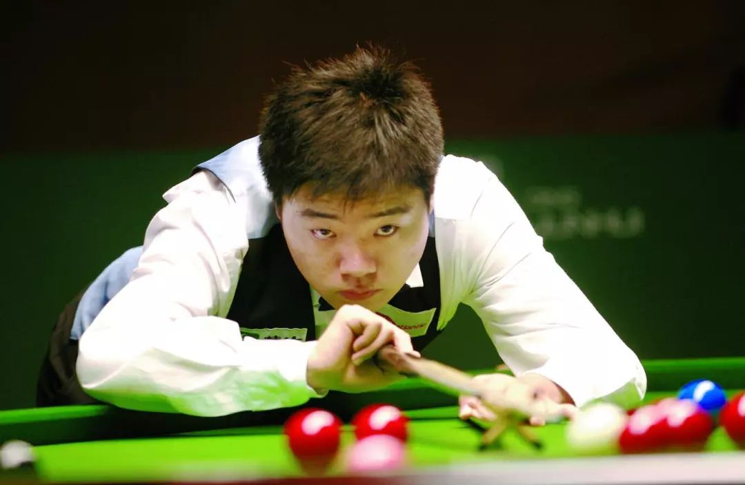 更自信的球 更自信的球